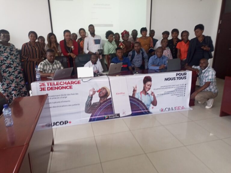 Rapport de formation des communautaires (usagers des services) et prestataires sur l’utilisation de l’application de veille sanitaire ’’AlertePlus’’